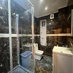 Oxford St 2 Bed Apartment Mayfair