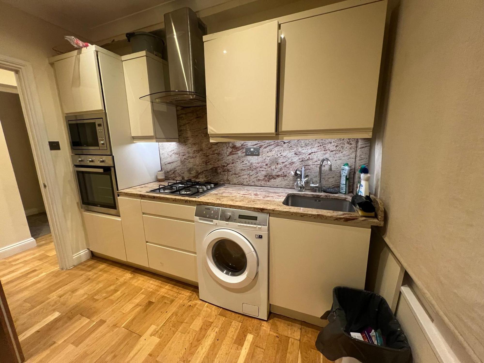 Oxford St 2 Bed Mayfair London